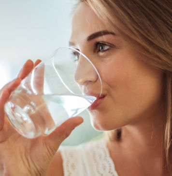 Wie viel Wasser sollte man trinken? Wasser trinken