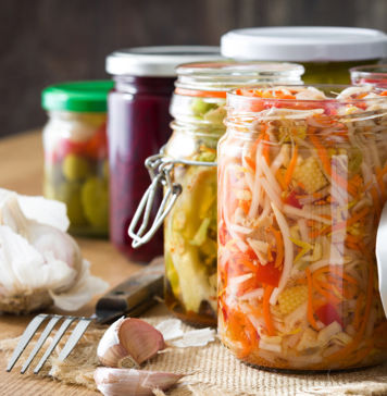 Sauerkraut und Gemüse selbst fermentieren Sauerkraut