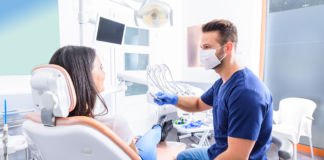 Fachartikel Zahnarzt: Prophylaxe und Corona Zahnarzt
