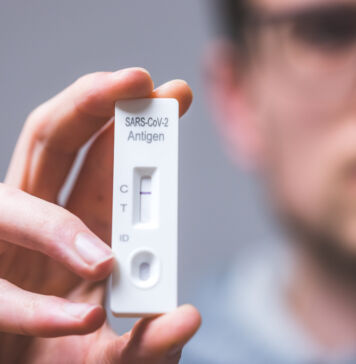 Zweifelhafte Inhaltsstoffe der Corona-Schnelltests Schnelltests