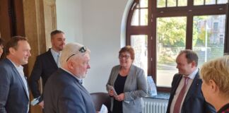 Ministerin Grimm-Benne besucht die Froximun AG